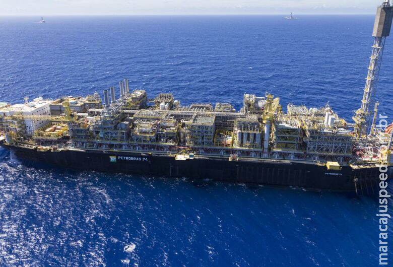 P-71 produzirá até 150 mil barris/dia de petróleo na Bacia de Santos