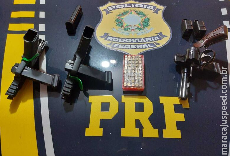 Polícia apreende pistolas, revólver e munições que iriam para Campo Grande Polícia apreende pistolas, revólver e munições que iriam para Campo Grande