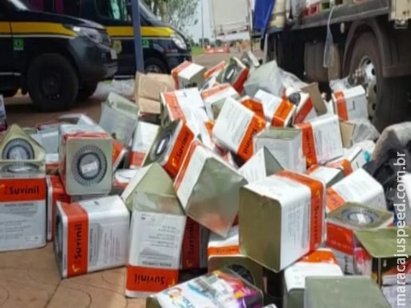 PRF apreende mais de 6 toneladas maconha em latas de tintas em caminhão na BR-158 PRF apreende mais de 6 toneladas maconha em latas de tintas em caminhão na BR-158