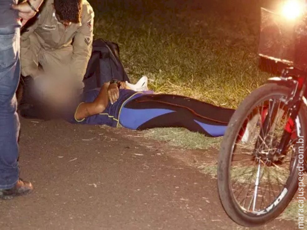 Professora tem possível traumatismo craniano após cair de bicicleta Professora tem possível traumatismo craniano após cair de bicicleta