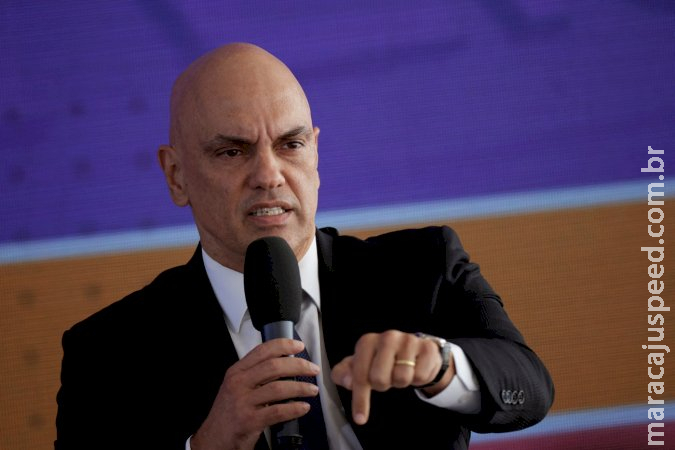 ‘Aqueles que estão praticando atos antidemocráticos serão tratados como criminosos’, diz Moraes