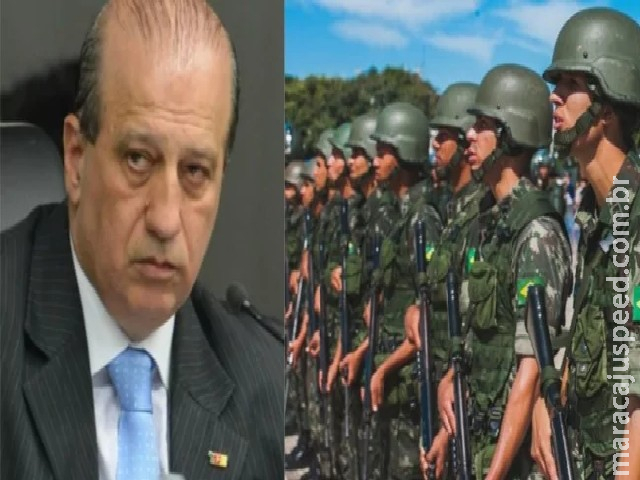 Áudio de ministro do TCU vaza e revela que "está acontecendo um movimento muito forte nas casernas" (ouça o áudio) Áudio de ministro do TCU vaza e revela que "está acontecendo um movimento muito forte nas casernas" (ouça o áudio)