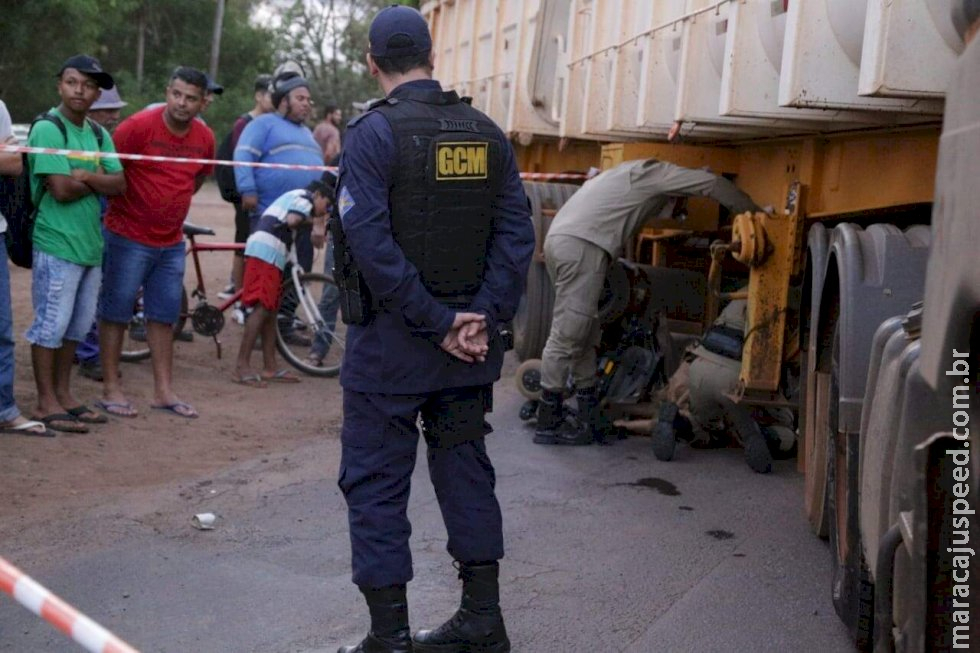 Cadeirante de 30 anos após ser atropelado por carreta bi-trem Cadeirante de 30 anos após ser atropelado por carreta bi-trem