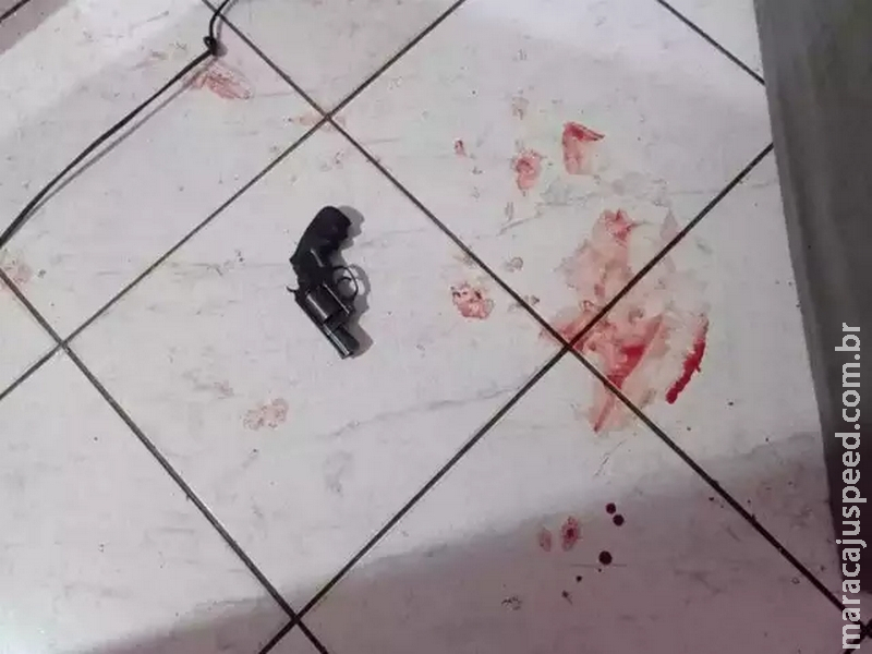 Dois são mortos em confronto com a polícia