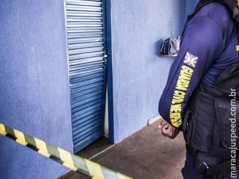 Funcionária chega para trabalhar e encontra homem morto em terminal de Campo Grande