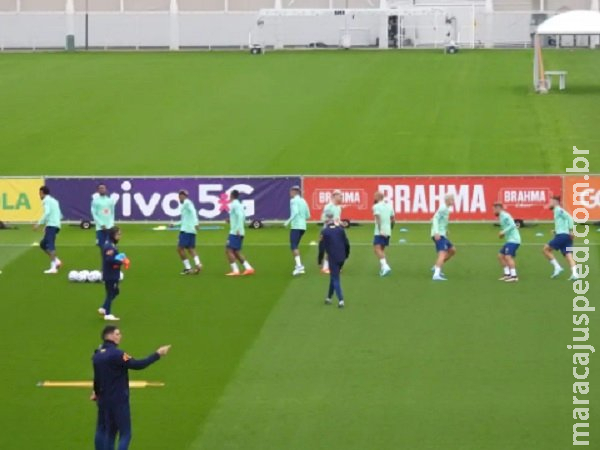 Golaços marca o primeiro treino da seleção brasileira em Turim Golaços marca o primeiro treino da seleção brasileira em Turim