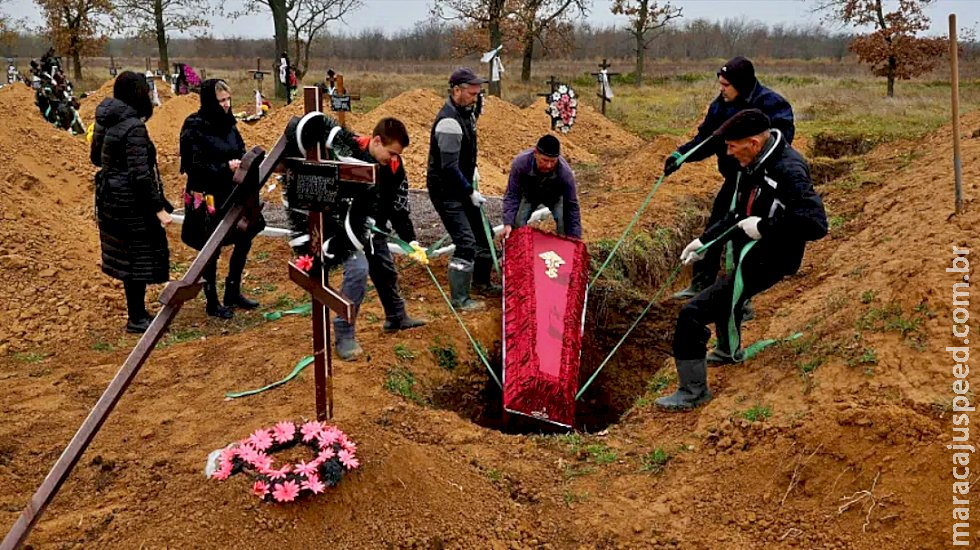 Mais de 6.500 civis morreram desde o início da guerra na Ucrânia