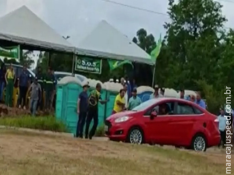 Manifestante denuncia professora por injúria racial em Dourados