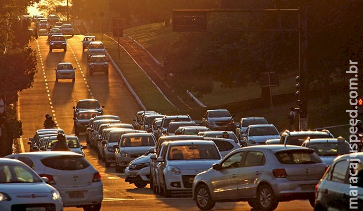 Manter desconto de 15% no pagamento à vista do IPVA é uma das primeiras medidas solicitadas por Riedel Manter desconto de 15% no pagamento à vista do IPVA é uma das primeiras medidas solicitadas por Riedel