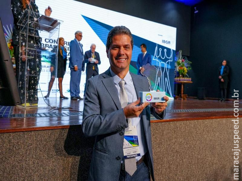 Prefeito Marcos Calderan conquista premiação inédita para Maracaju, município é primeiro lugar no Índice de Governança Municipal IGM-CFA Prefeito Marcos Calderan conquista premiação inédita para Maracaju, município é primeiro lugar no Índice de Governança Municipal IGM-CFA