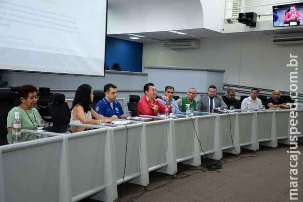 Profissionais da enfermagem buscam apoio da Câmara para efetivação da lei do piso salarial Profissionais da enfermagem buscam apoio da Câmara para efetivação da lei do piso salarial