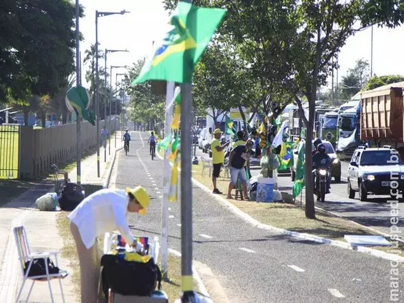 Protesto no CMO se mantém e expectativa é de maior adesão durante fim de semana Protesto no CMO se mantém e expectativa é de maior adesão durante fim de semana