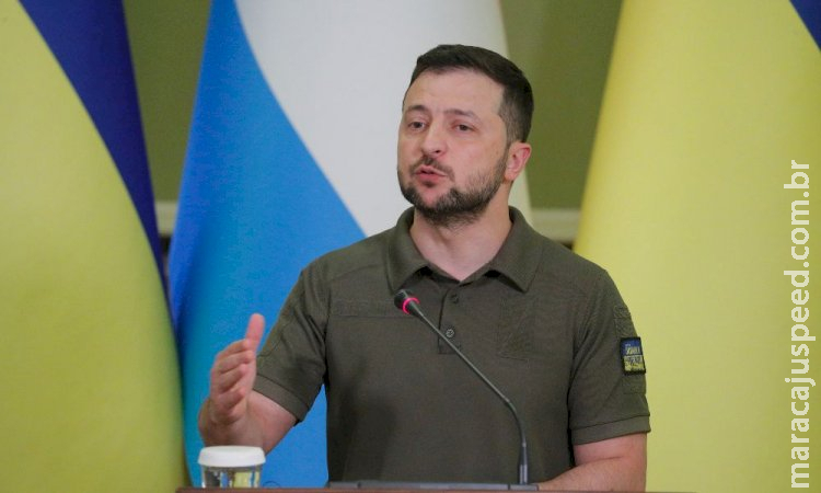 Zelensky afirma que situação elétrica em Kiev e outras cidades é ‘muito difícil’ Zelensky afirma que situação elétrica em Kiev e outras cidades é ‘muito difícil’