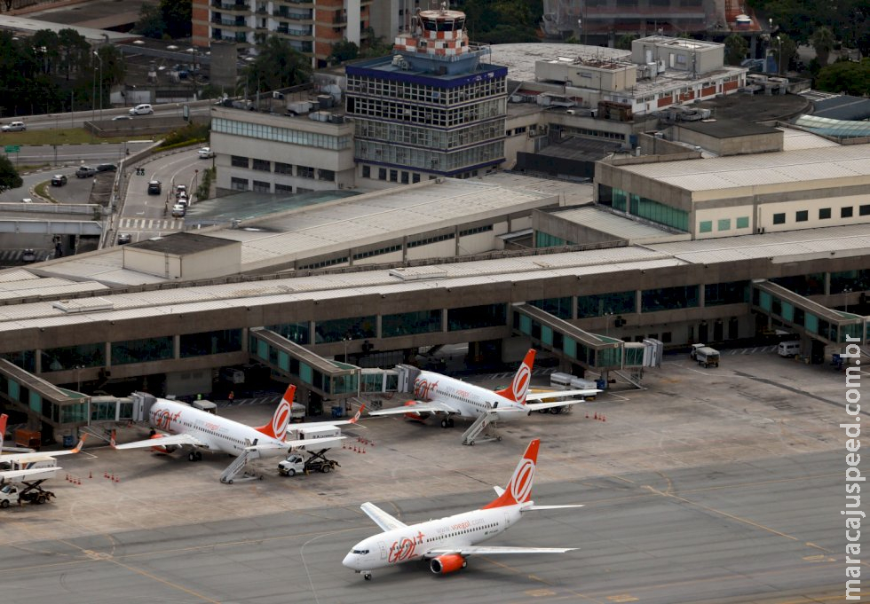 Aeronautas recusam proposta de empresas e mantêm greve em quinto dia de paralisações Aeronautas recusam proposta de empresas e mantêm greve em quinto dia de paralisações