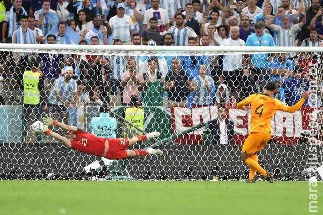Argentina vence Holanda nos pênaltis e vai enfrentar a Croácia na semifinal Argentina vence Holanda nos pênaltis e vai enfrentar a Croácia na semifinal