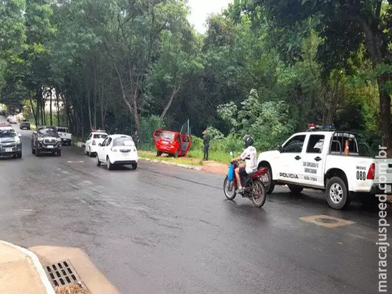 Bandidos assaltam casa de câmbio e trocam tiros com a polícia na fronteira