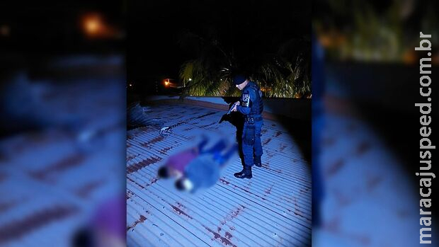 Bandidos são presos escondidos em telhado de mercado em Três Lagoas