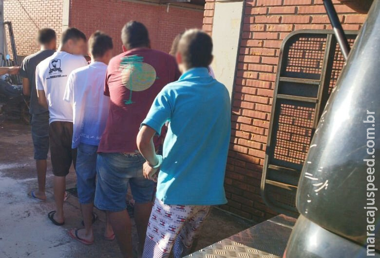 Cinco dos sete envolvidos em duplo homicídio vão permanecer presos Cinco dos sete envolvidos em duplo homicídio vão permanecer presos