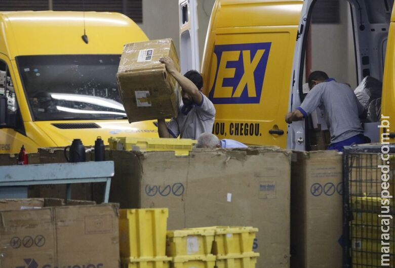 Correios divulga calendário de atendimento para o final de ano Correios divulga calendário de atendimento para o final de ano