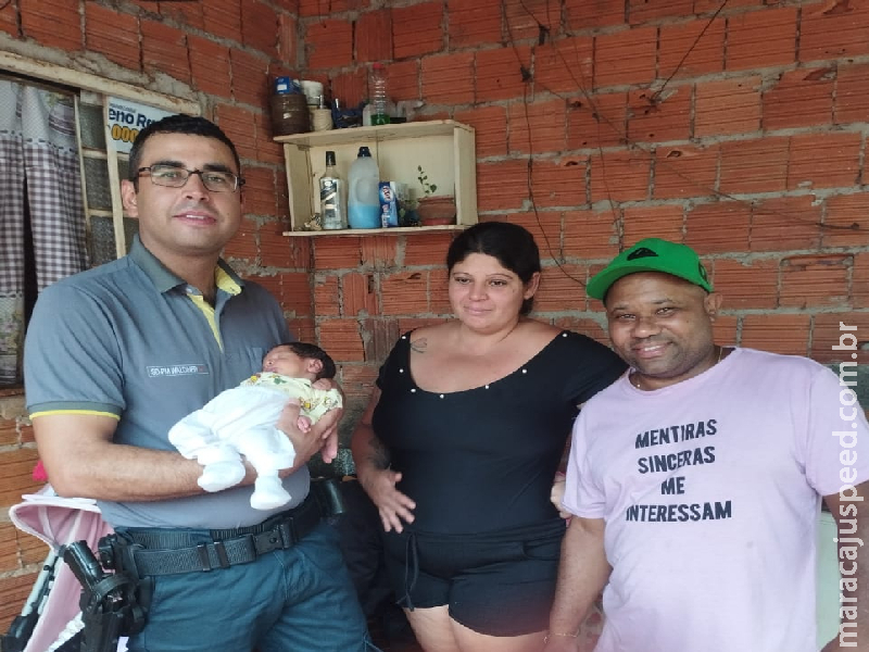 Dourados: Policial Militar salva bebê de apenas 19 dias de vida, através de atendimento via telefone 190 Dourados: Policial Militar salva bebê de apenas 19 dias de vida, através de atendimento via telefone 190