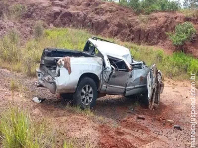 Gerente do Detran perde controle da direção e morre após capotar caminhonete