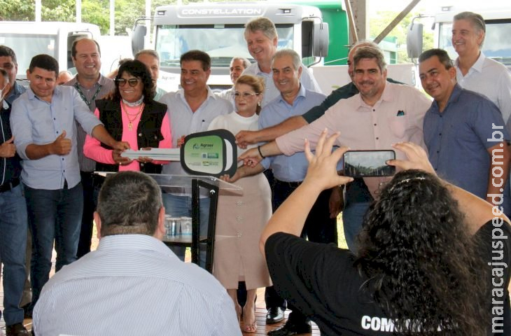 Governo conclui entrega de 4 mil equipamentos para a agricultura familiar