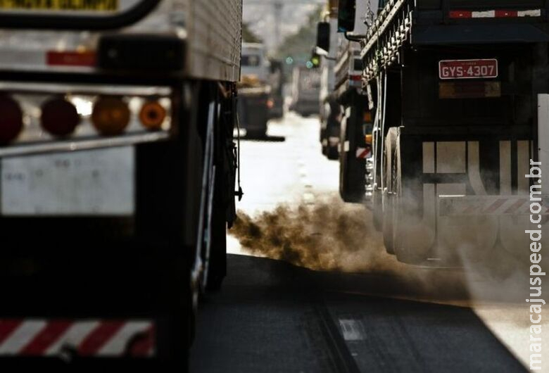 Governo define redução de gases de efeito estufa dos combustíveis Governo define redução de gases de efeito estufa dos combustíveis