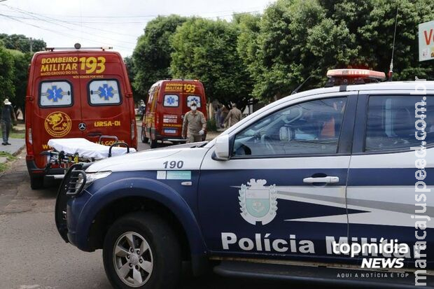 Homem é agredido e esfaqueado por moradores de rua em Campo Grande Homem é agredido e esfaqueado por moradores de rua em Campo Grande