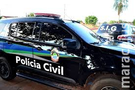 Homem é baleado na boca ao ser chamado por "conhecidos"