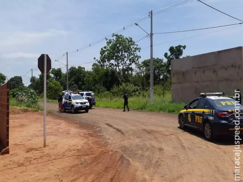 Homem que roubou caminhão e trocou tiros com PRF em perseguição é preso