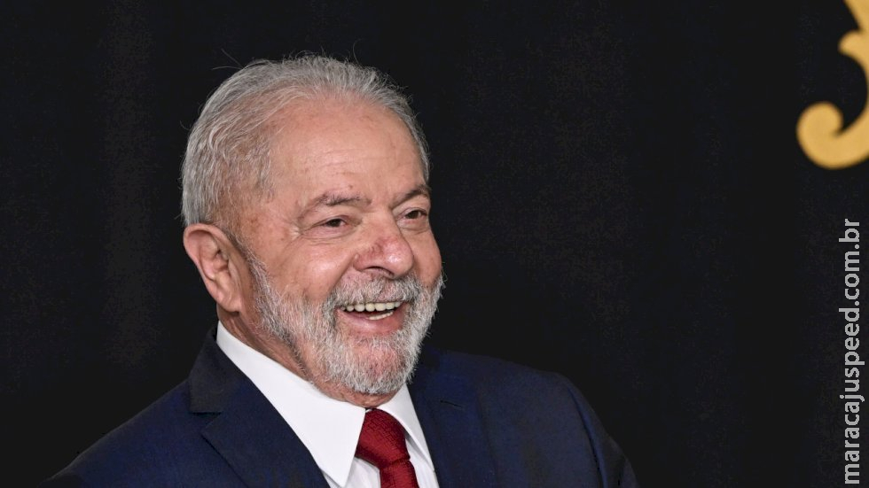 Lula fará primeira reunião com futuros comandantes das Forças Armadas Lula fará primeira reunião com futuros comandantes das Forças Armadas