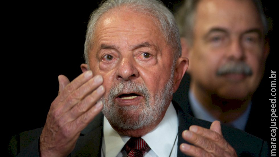 Lula vai dar como 1ª ordem a comandantes das Forças acabar com atos em quartéis Lula vai dar como 1ª ordem a comandantes das Forças acabar com atos em quartéis