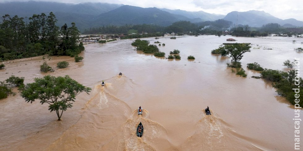 Minas tem 101 municípios em situação de emergência por causa da chuva Minas tem 101 municípios em situação de emergência por causa da chuva