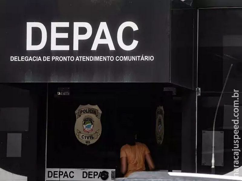 Mulher tem rosto queimado ao acender cigarro e morre em hospital Mulher tem rosto queimado ao acender cigarro e morre em hospital