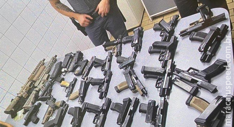Polícia prende mulheres com mais de 20 pistolas e fuzis em rodoviária do Tietê