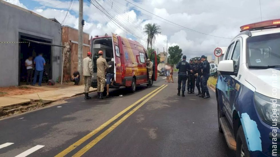 Trabalhador morre esmagado por madeiras em loja de móveis planejados em MS Trabalhador morre esmagado por madeiras em loja de móveis planejados em MS