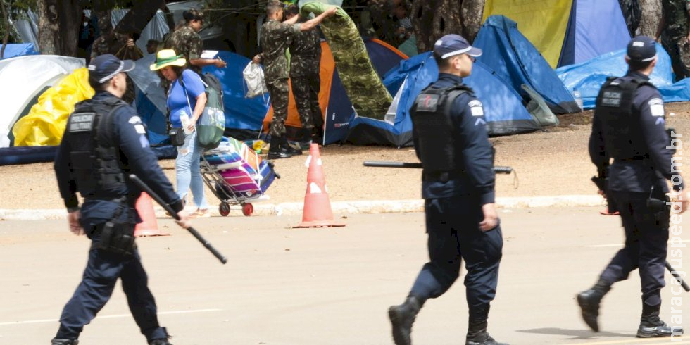 Moraes converte em preventiva 140 prisões por atos golpistas