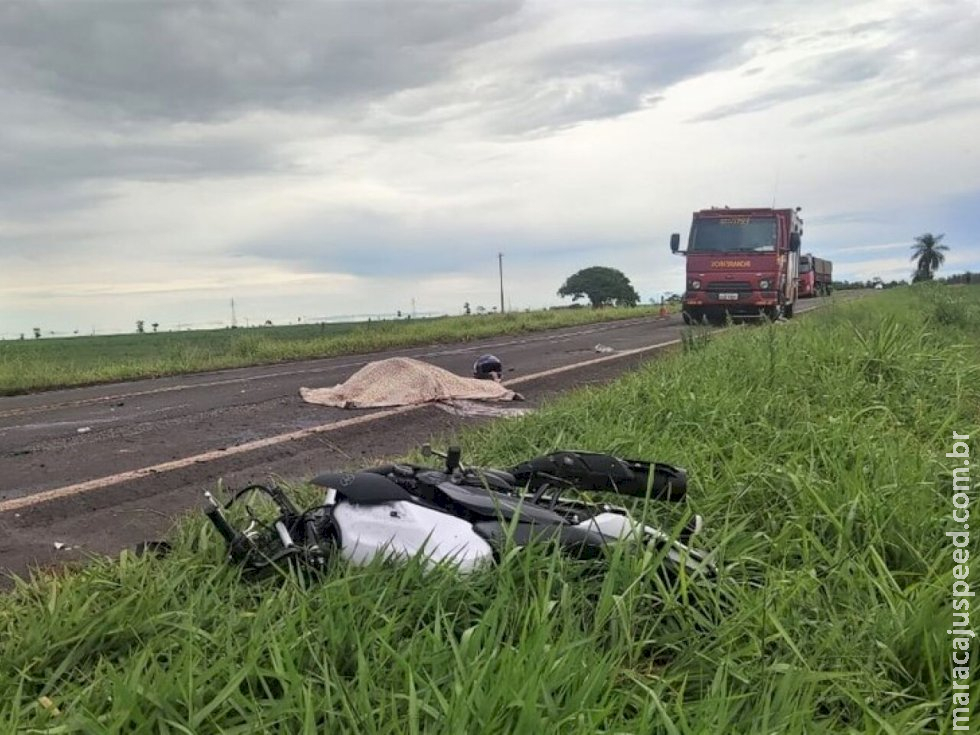 Acidente deixa uma pessoa morta e outra ferida entre Ivinhema e Nova Andradina Acidente deixa uma pessoa morta e outra ferida entre Ivinhema e Nova Andradina