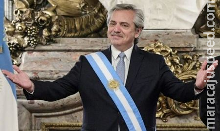 Argentina consegue apoio de Lula para financiar um gasoduto que irá custar R$ 4 bilhões Argentina consegue apoio de Lula para financiar um gasoduto que irá custar R$ 4 bilhões
