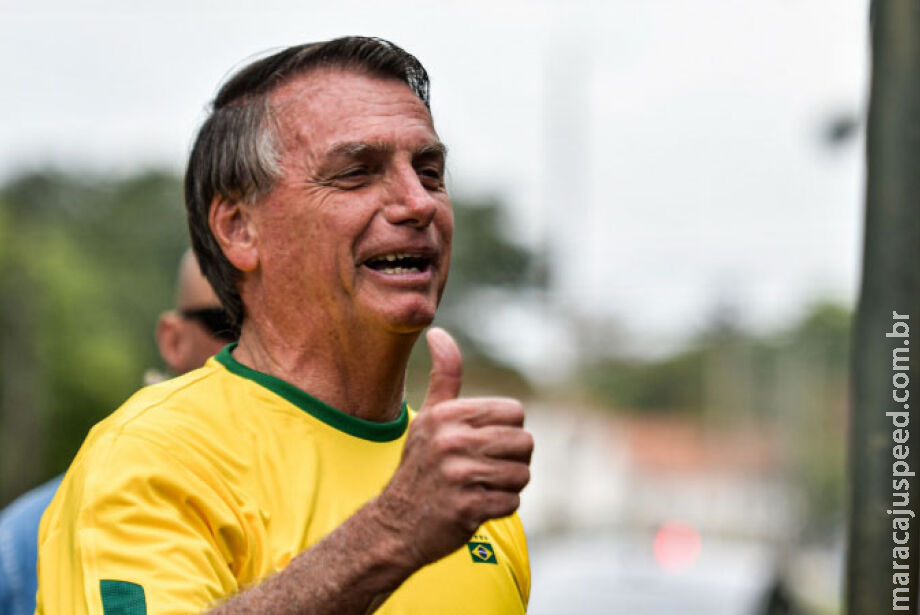 Bolsonaro pede visto de turista para ficar nos EUA, diz escritório de advocacia