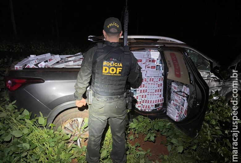 Carros carregados com cigarros e defensivos agrícolas colidem e são apreendidos Carros carregados com cigarros e defensivos agrícolas colidem e são apreendidos