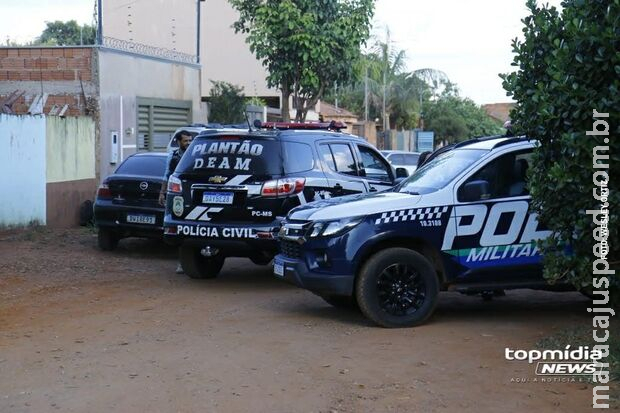 Casal de mulheres sai na porrada após briga por almoço no Tijuca