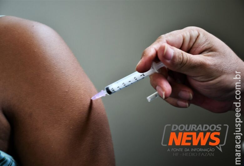 Covid: aplicação da vacina bivalente deve começar em 27 de fevereiro Covid: aplicação da vacina bivalente deve começar em 27 de fevereiro