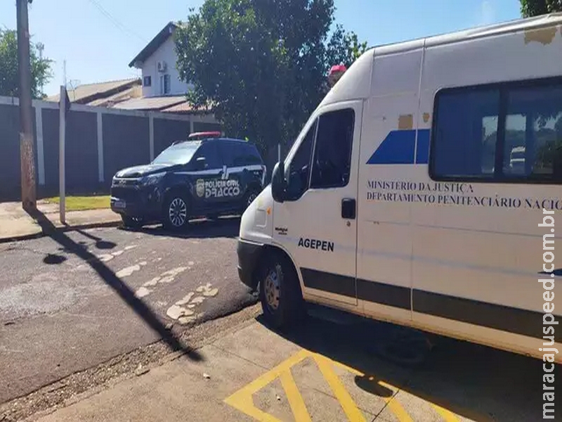 Dois policiais penais são presos por tráfico de drogas e armas em presídio