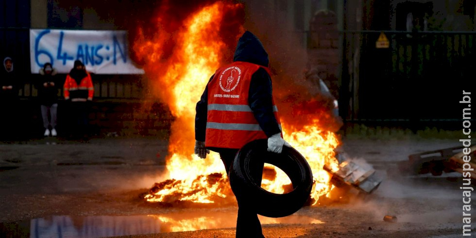 Greves afetam entrega de combustível na França Greves afetam entrega de combustível na França
