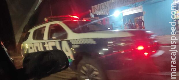Homem é baleado no Aero Rancho Homem é baleado no Aero Rancho
