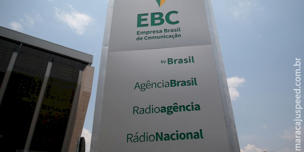 Lula publica decreto que altera diretoria da EBC