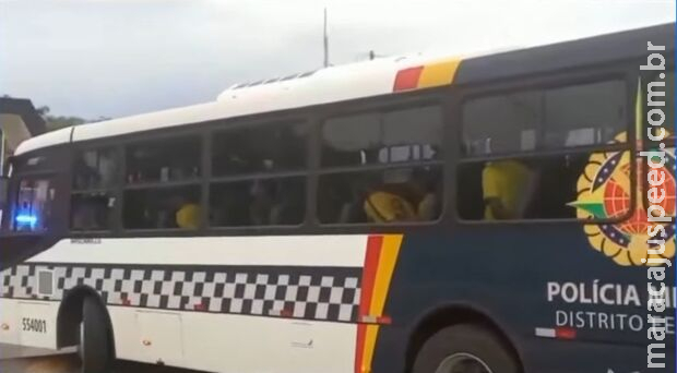 Mais de 150 pessoas são presas em Brasília após terrorismo e invasão Mais de 150 pessoas são presas em Brasília após terrorismo e invasão