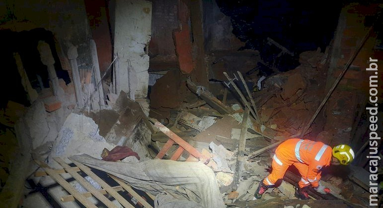 Minas Gerais registra a 18ª morte por causa das chuvas após casa desabar em Barbacena Minas Gerais registra a 18ª morte por causa das chuvas após casa desabar em Barbacena
