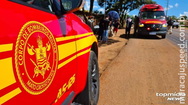 Moradores de condomínio encontram corpo boiando em Rio Moradores de condomínio encontram corpo boiando em Rio
